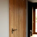 How to Clean Wooden Door: Easy Steps for a Fresh, Finish-Safe Clean