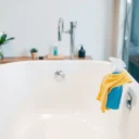 Acrylic Bathtub How to Clean: Simple Steps for a Streak-Free Finish
