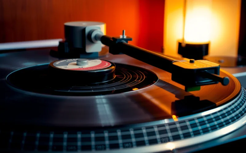 How to Clean a Stylus Turntable: Safe Steps for Better Sound