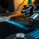 How to Clean Turntable Needle: Step-by-Step Care Tips