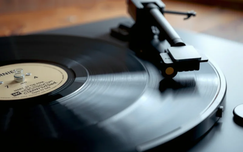 How to Clean the Needle on a Record Player: Quick Guide